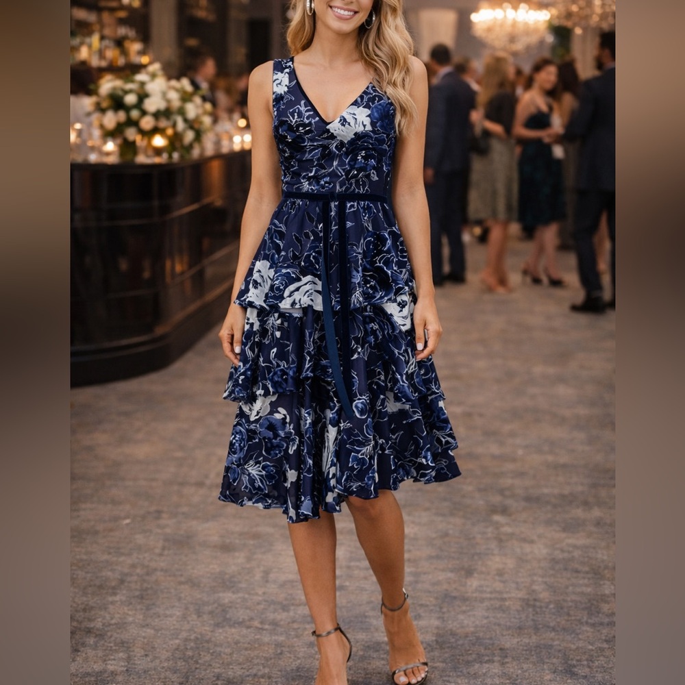 Marchesa Notte Ruffle Tiered Velvet Cocktail Dress Navy silver accents Size 4